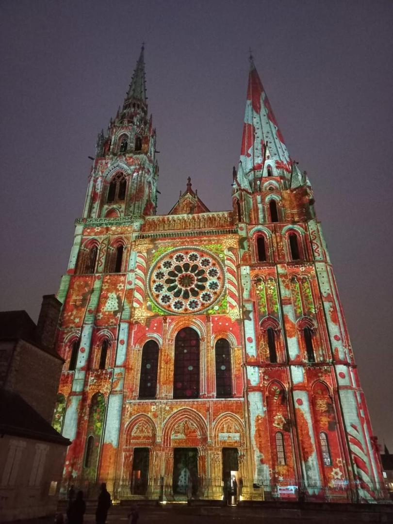 Le Gite De La Cathedrale Apartment Chartres Exterior photo