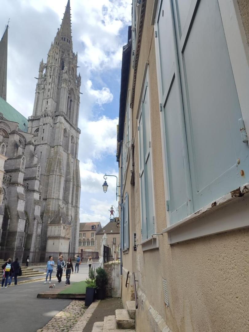 Le Gite De La Cathedrale Apartment Chartres Exterior photo